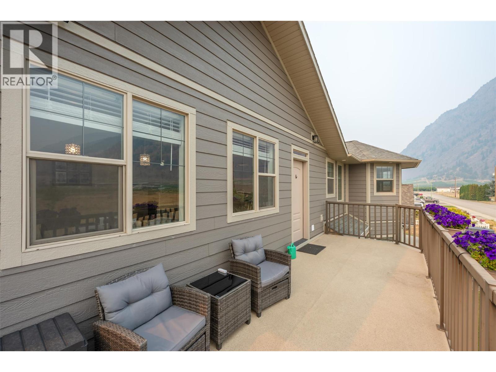 317 2nd Avenue, Keremeos, British Columbia  V0X 1N2 - Photo 50 - 10397036