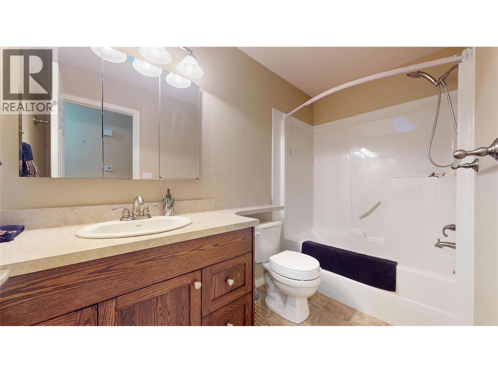 2100 13th Street S Unit# 127, Cranbrook, British Columbia  V1C 7J5 - Photo 12 - 10396971