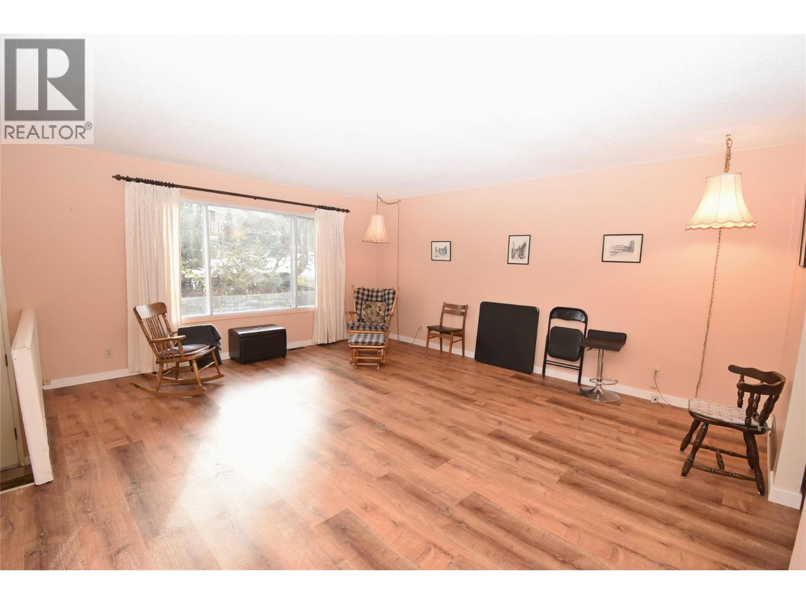 11603 Tassie Drive, Coldstream, British Columbia  V1B 1H3 - Photo 16 - 10397253
