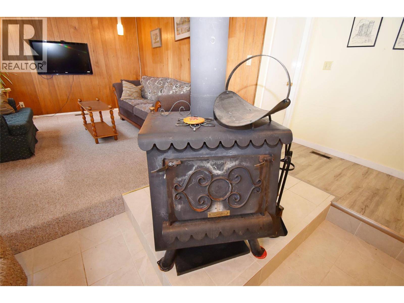 11603 Tassie Drive, Coldstream, British Columbia  V1B 1H3 - Photo 29 - 10397253