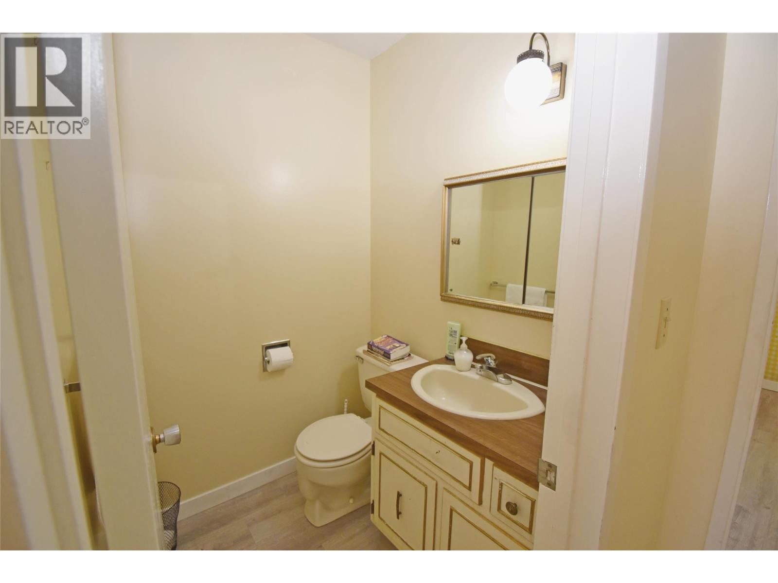 11603 Tassie Drive, Coldstream, British Columbia  V1B 1H3 - Photo 34 - 10397253