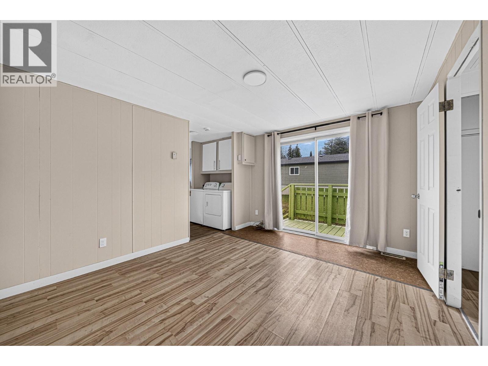 7555 Highway 43 Unit# D6, Sparwood, British Columbia  V0B 2G1 - Photo 27 - 10396567