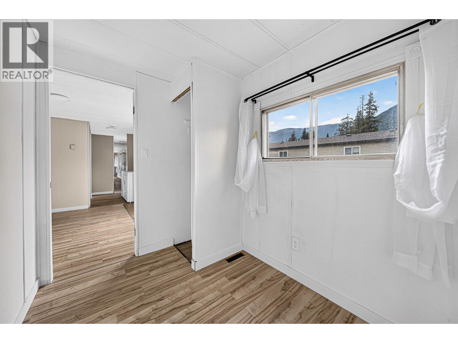 7555 Highway 43 Unit# D6, Sparwood, British Columbia  V0B 2G1 - Photo 30 - 10396567