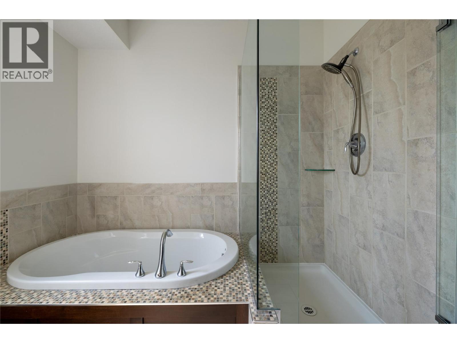 7261 Silver Ridge Drive, Vernon, British Columbia  V1B 4C6 - Photo 39 - 10397148