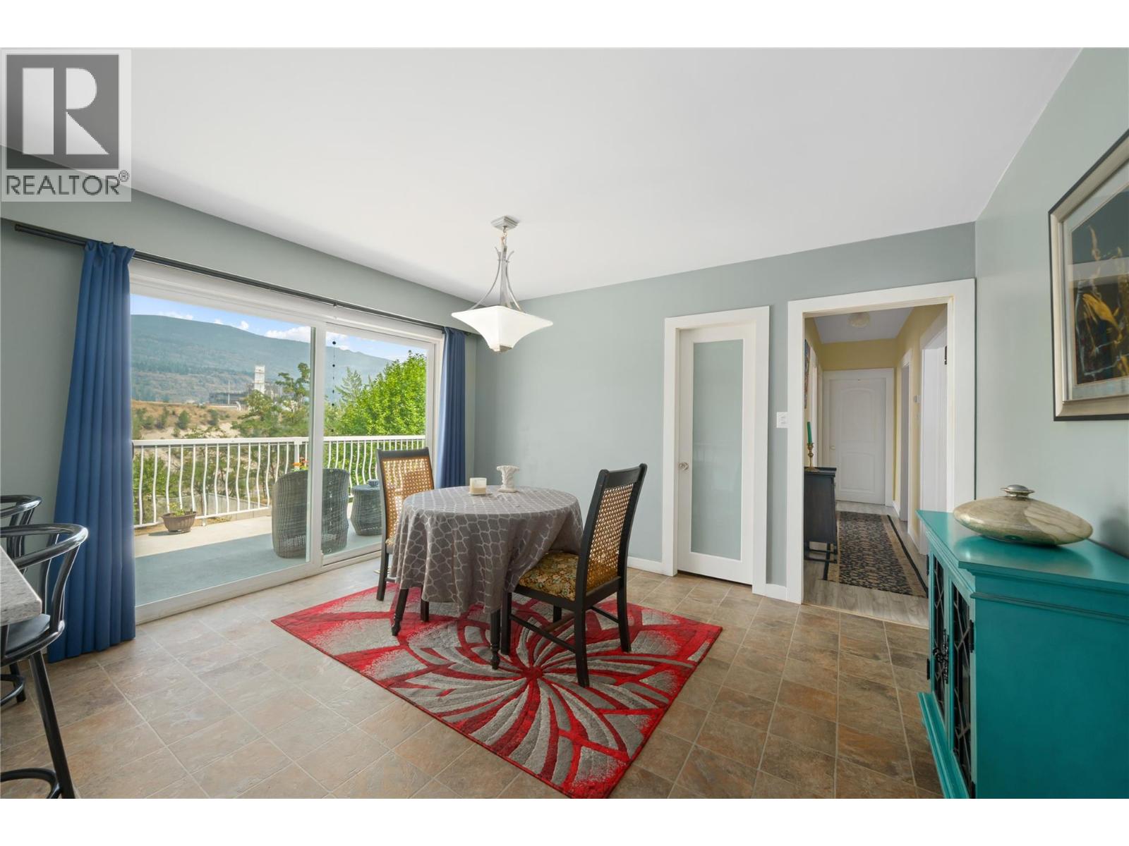 597 Binns Street, Trail, British Columbia  V1R 3L3 - Photo 7 - 10397271