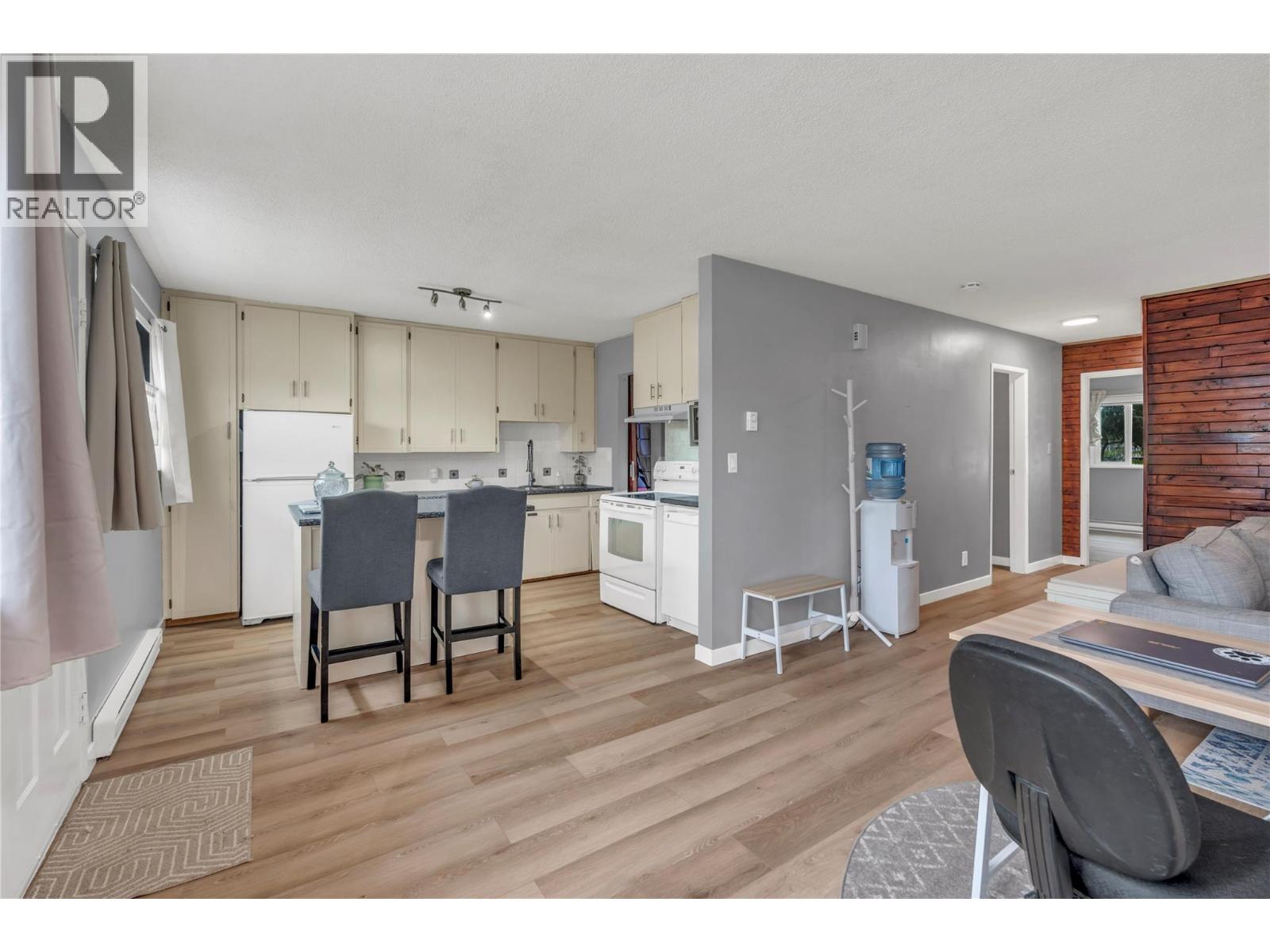 172 Mcgowan Road, Oliver, British Columbia  V0H 1T2 - Photo 10 - 10397323