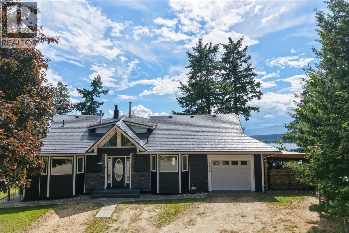 3690 Southview Road, Tappen, British Columbia  V0E 2X1 - Photo 1 - 10397324