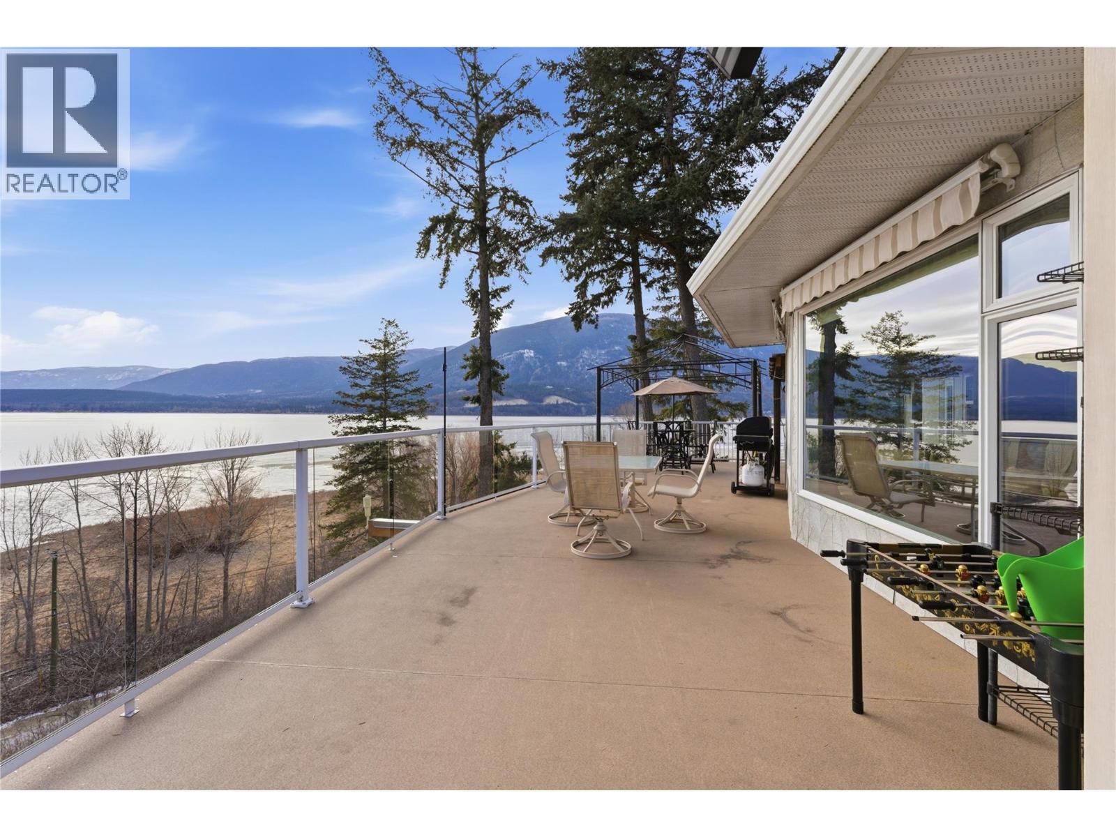3690 Southview Road, Tappen, British Columbia  V0E 2X1 - Photo 53 - 10397324