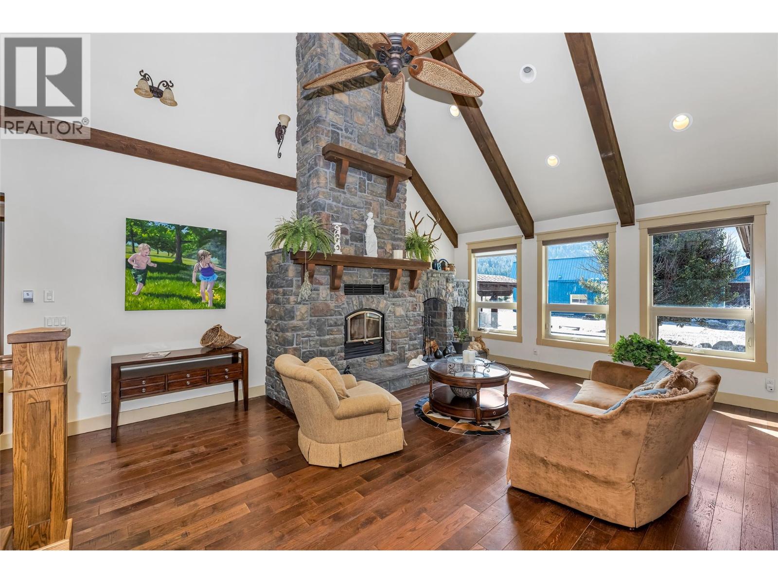 211 Pleasant Valley Cross Road, Armstrong, British Columbia  V0E 1B2 - Photo 8 - 10396807