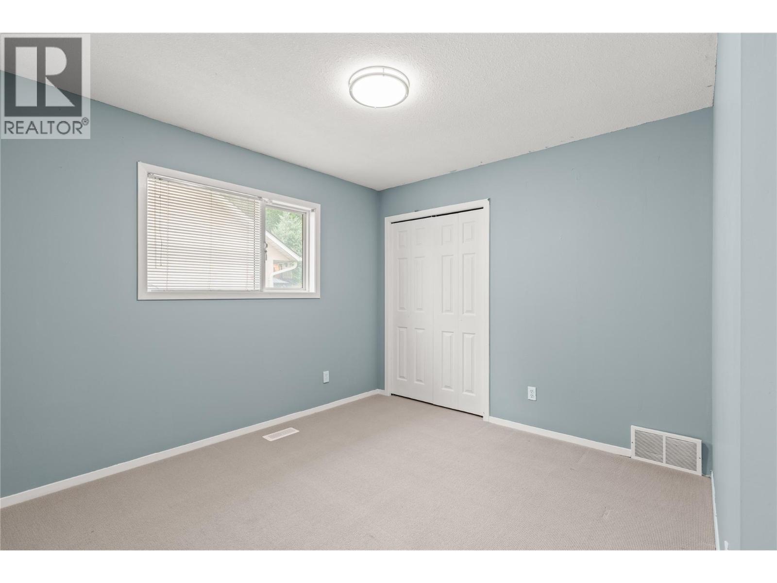 1908 Grandview Avenue, Lumby, British Columbia  V0E 2G0 - Photo 22 - 10397340
