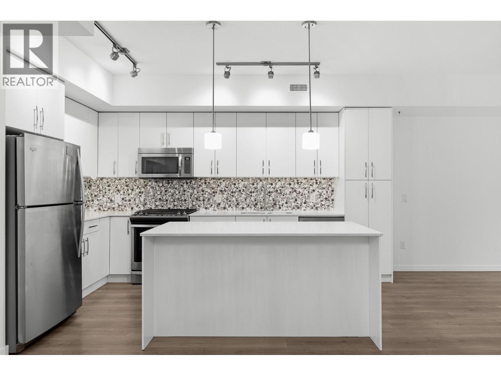 680 Old Meadows Road Unit# 74, Kelowna, British Columbia  V1W 5L4 - Photo 4 - 10397316
