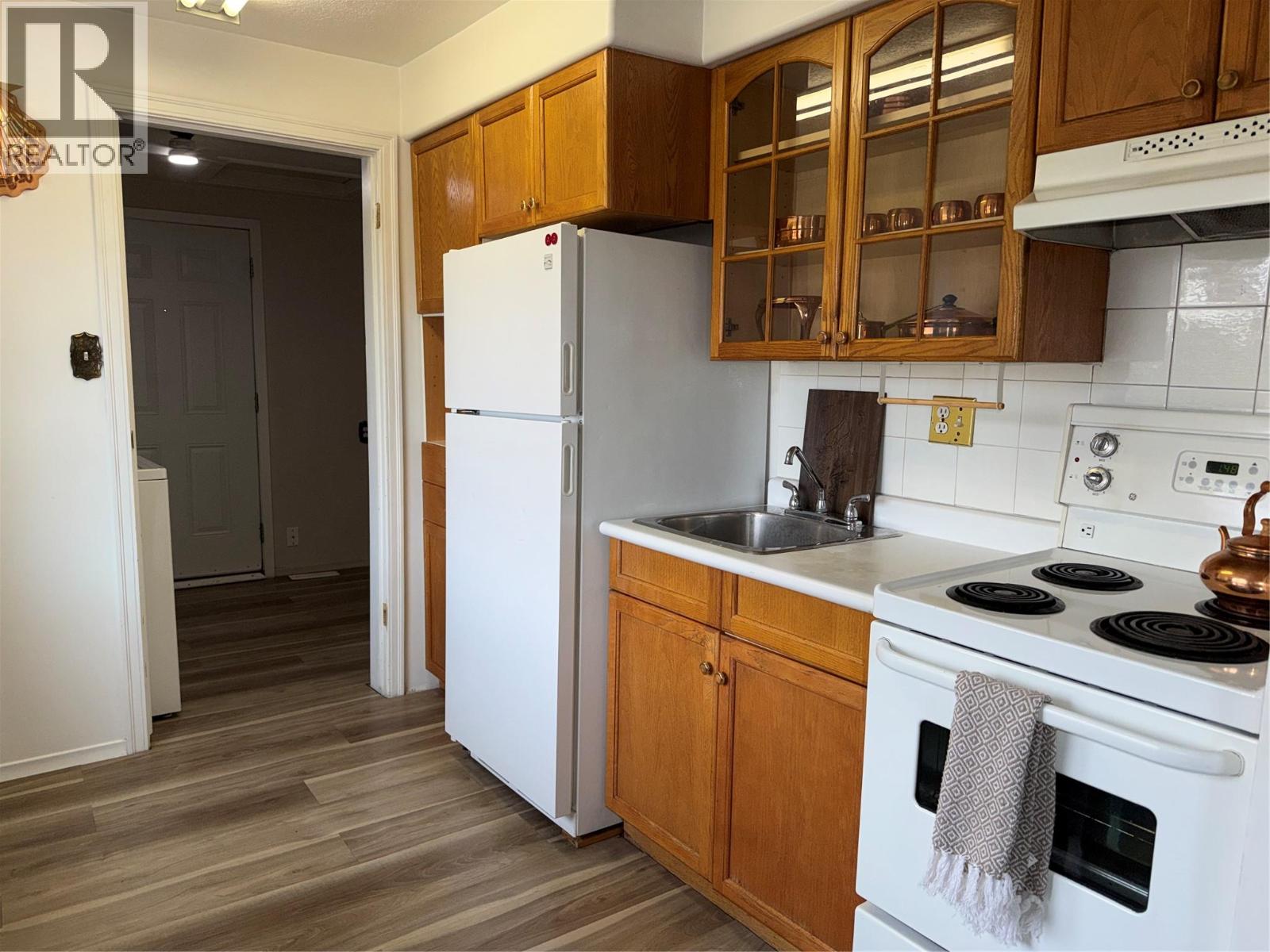 720 98 Avenue, Dawson Creek, British Columbia  V1G 1S2 - Photo 7 - 10397357