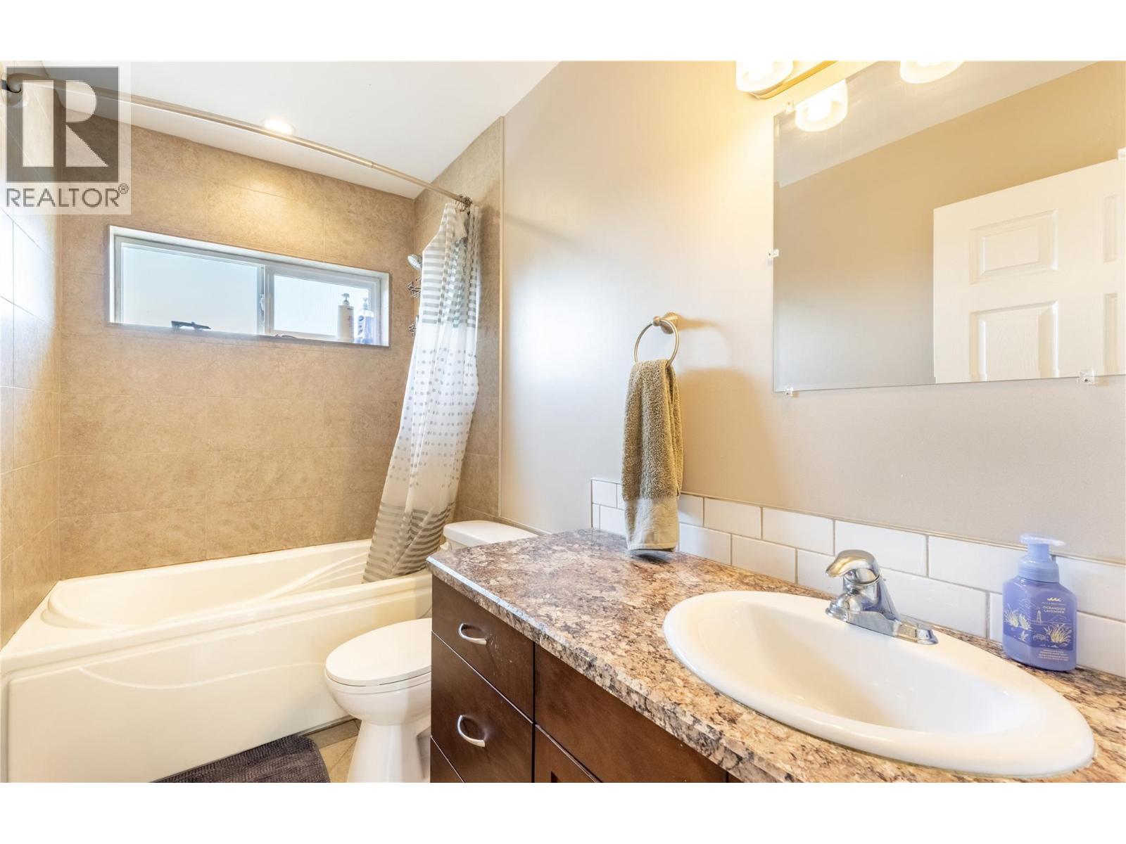 201 25th Avenue S, Creston, British Columbia  V0B 1G5 - Photo 24 - 10397195