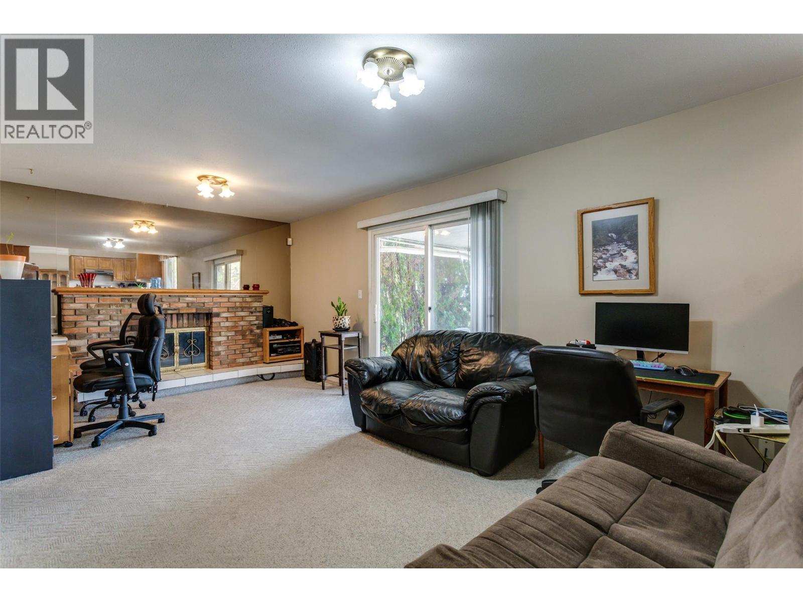 840 Liban Court, Kelowna, British Columbia  V1Y 8B5 - Photo 13 - 10396432