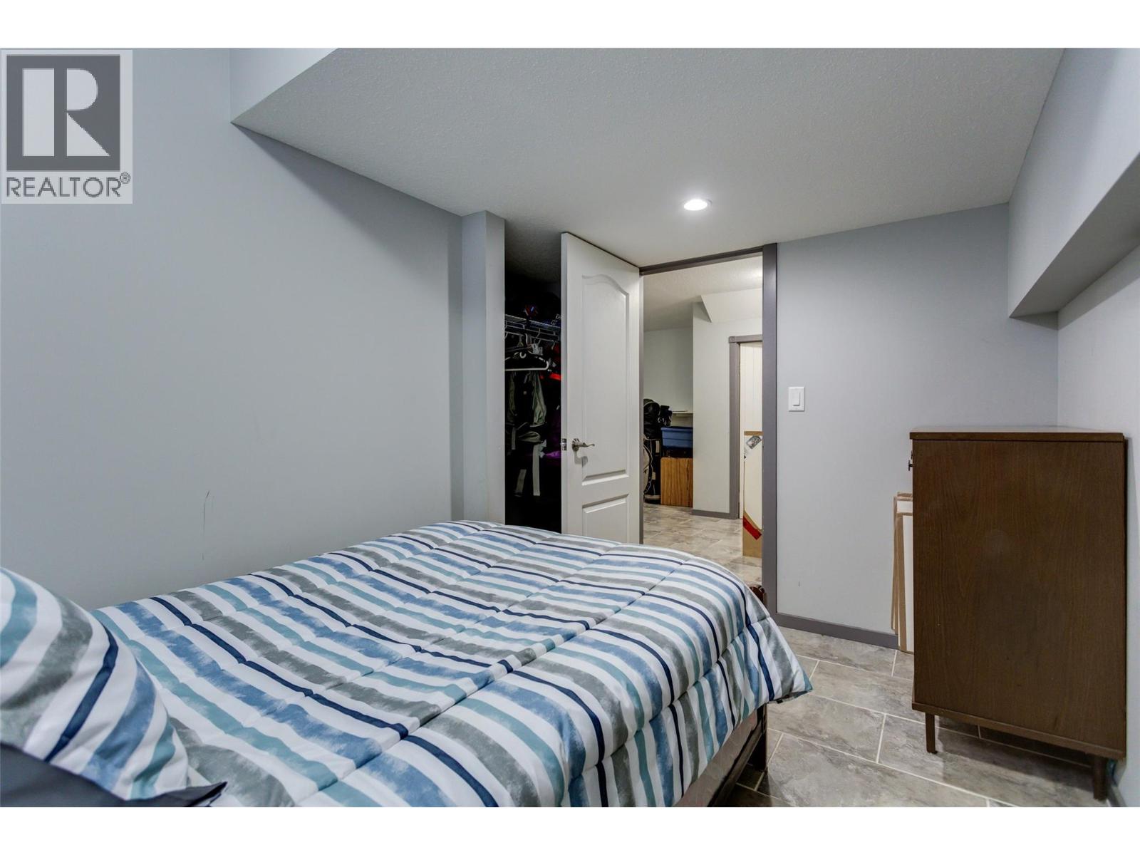 840 Liban Court, Kelowna, British Columbia  V1Y 8B5 - Photo 32 - 10396432