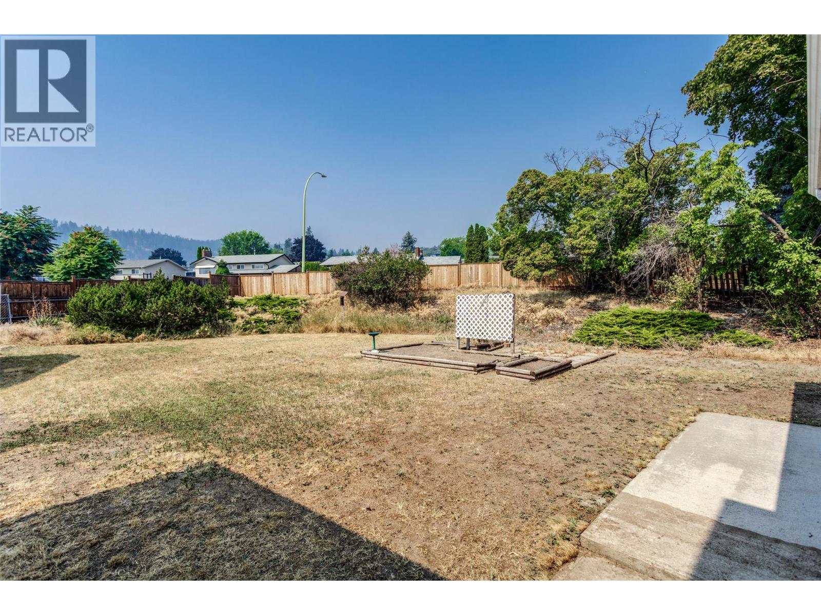 840 Liban Court, Kelowna, British Columbia  V1Y 8B5 - Photo 44 - 10396432