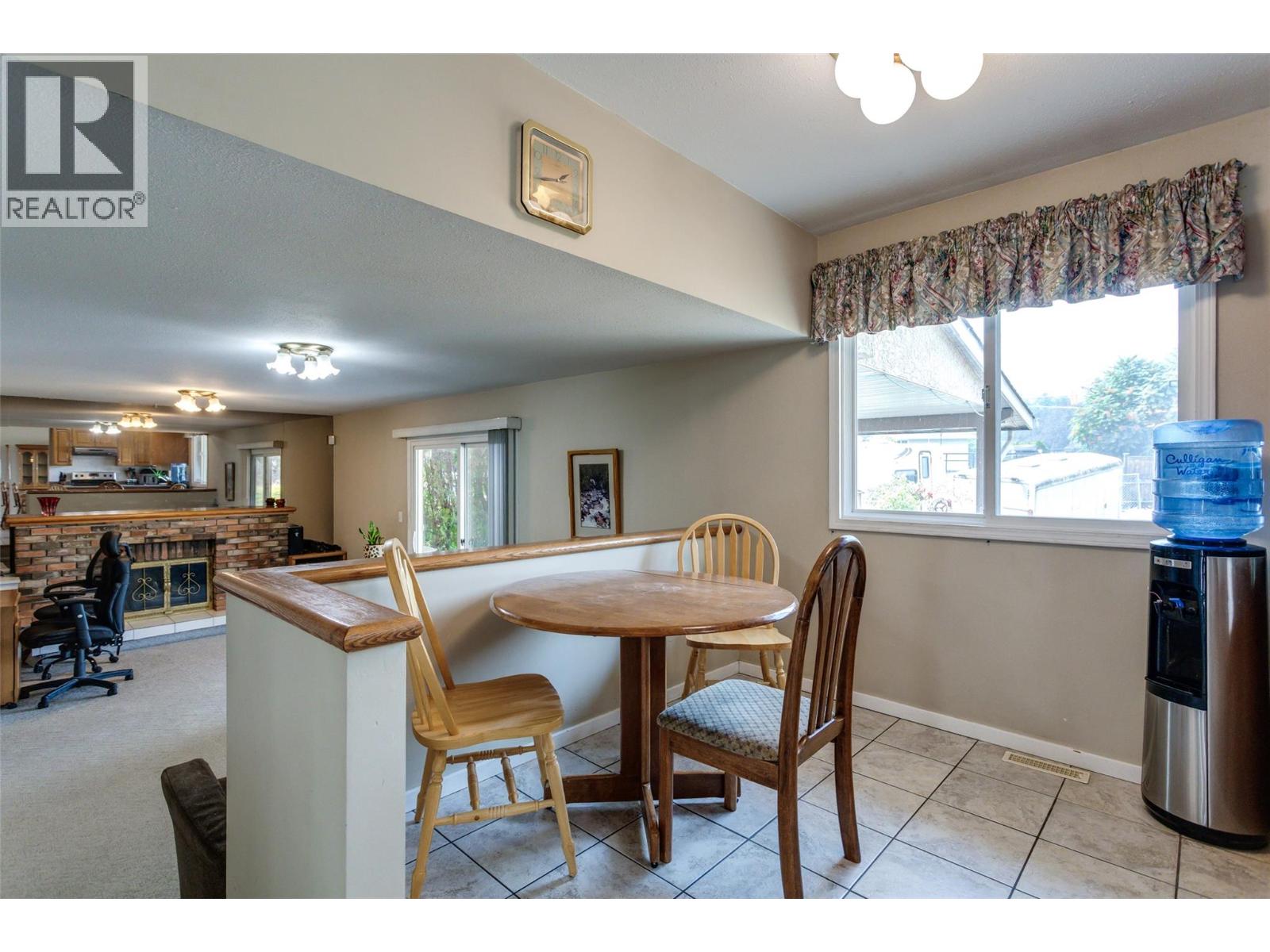 840 Liban Court, Kelowna, British Columbia  V1Y 8B5 - Photo 6 - 10396432