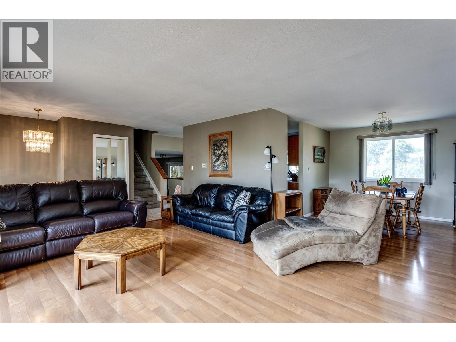 840 Liban Court, Kelowna, British Columbia  V1Y 8B5 - Photo 9 - 10396432