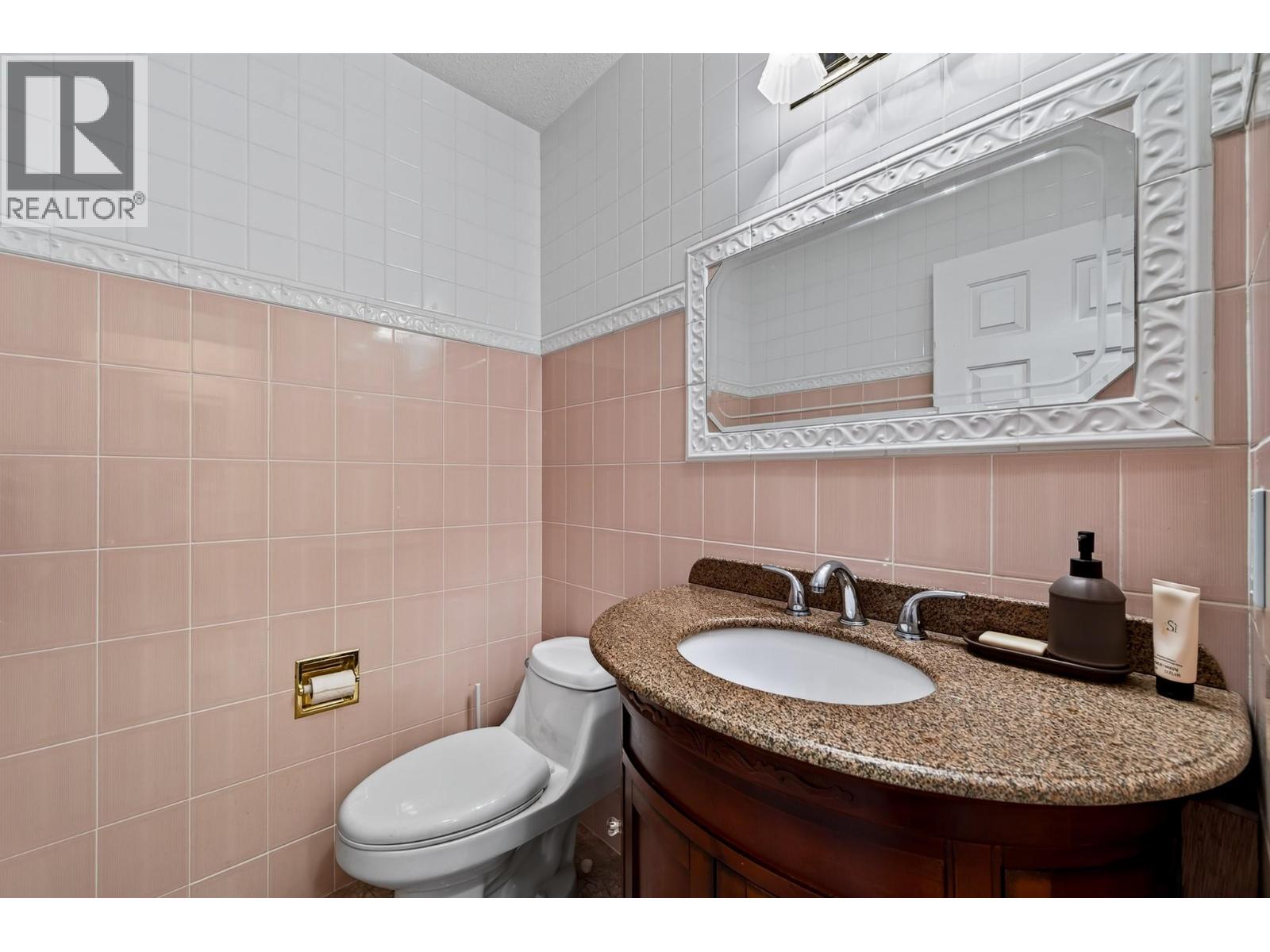 3544 Navatanee Drive, Kamloops, British Columbia  V2H 1S1 - Photo 32 - 10396828