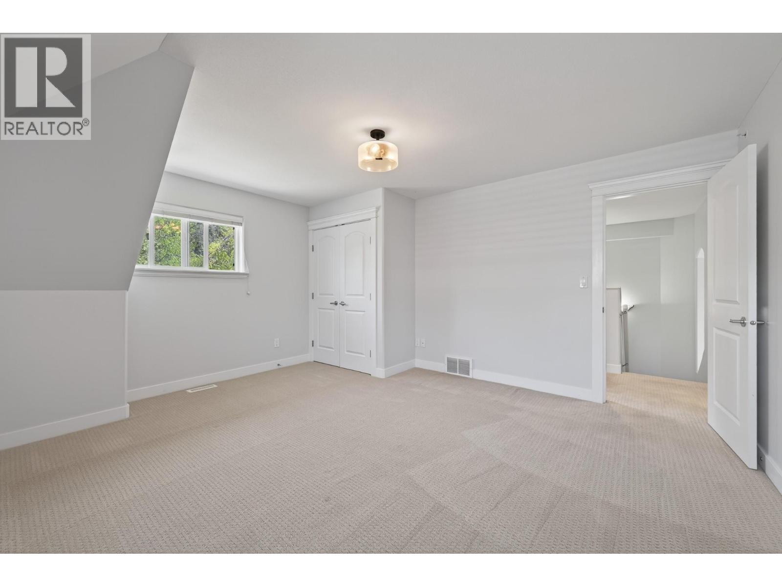 8929 Grizzly Crescent, Kamloops, British Columbia  V2C 6T9 - Photo 21 - 10397318