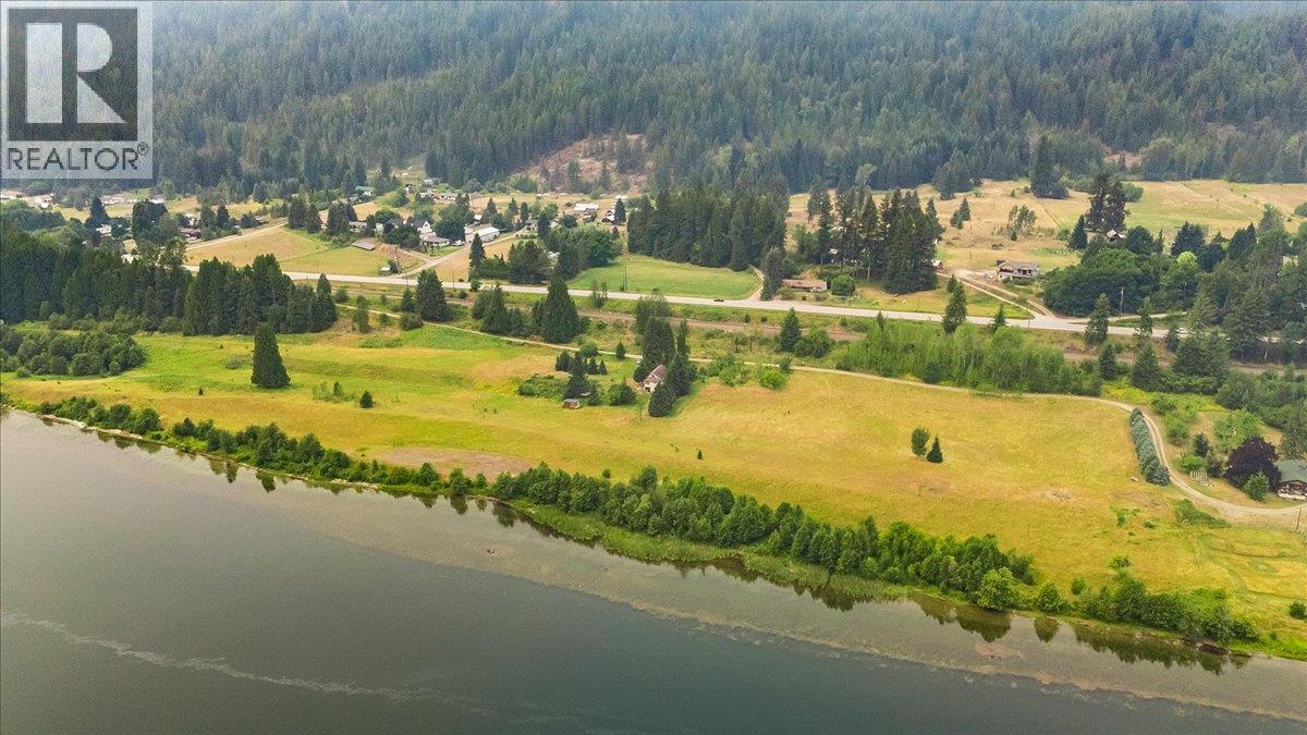 1864 Highway 3a, Castlegar, British Columbia  V1N 4N6 - Photo 13 - 10397290