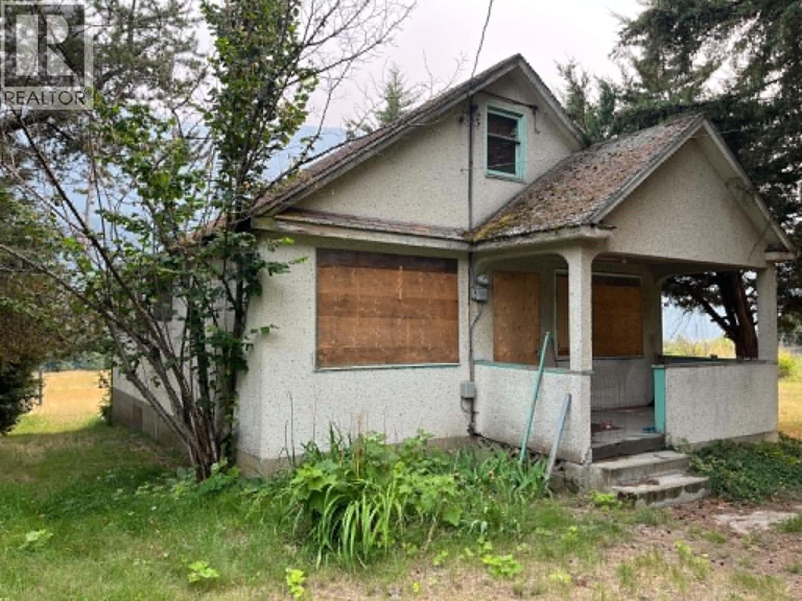 1864 Highway 3a, Castlegar, British Columbia  V1N 4N6 - Photo 22 - 10397290