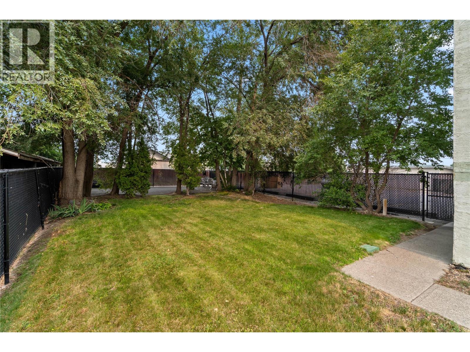 1320 Selkirk Avenue Unit# 4, Kamloops, British Columbia  V2B 1V7 - Photo 24 - 10397309