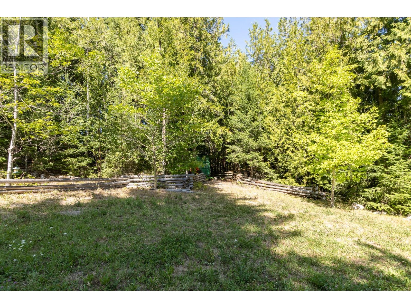 6061 40 Street Nw, Salmon Arm, British Columbia  V1E 4M2 - Photo 25 - 10396891