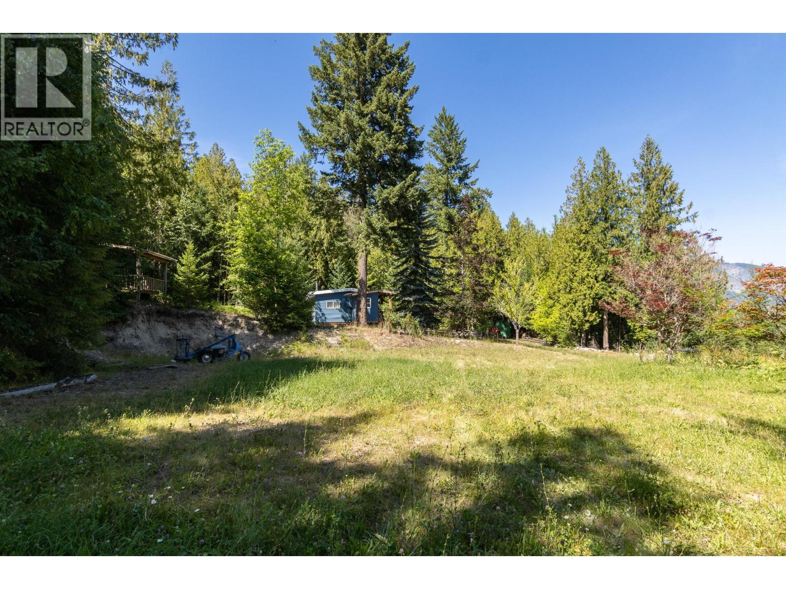 6061 40 Street Nw, Salmon Arm, British Columbia  V1E 4M2 - Photo 7 - 10396891