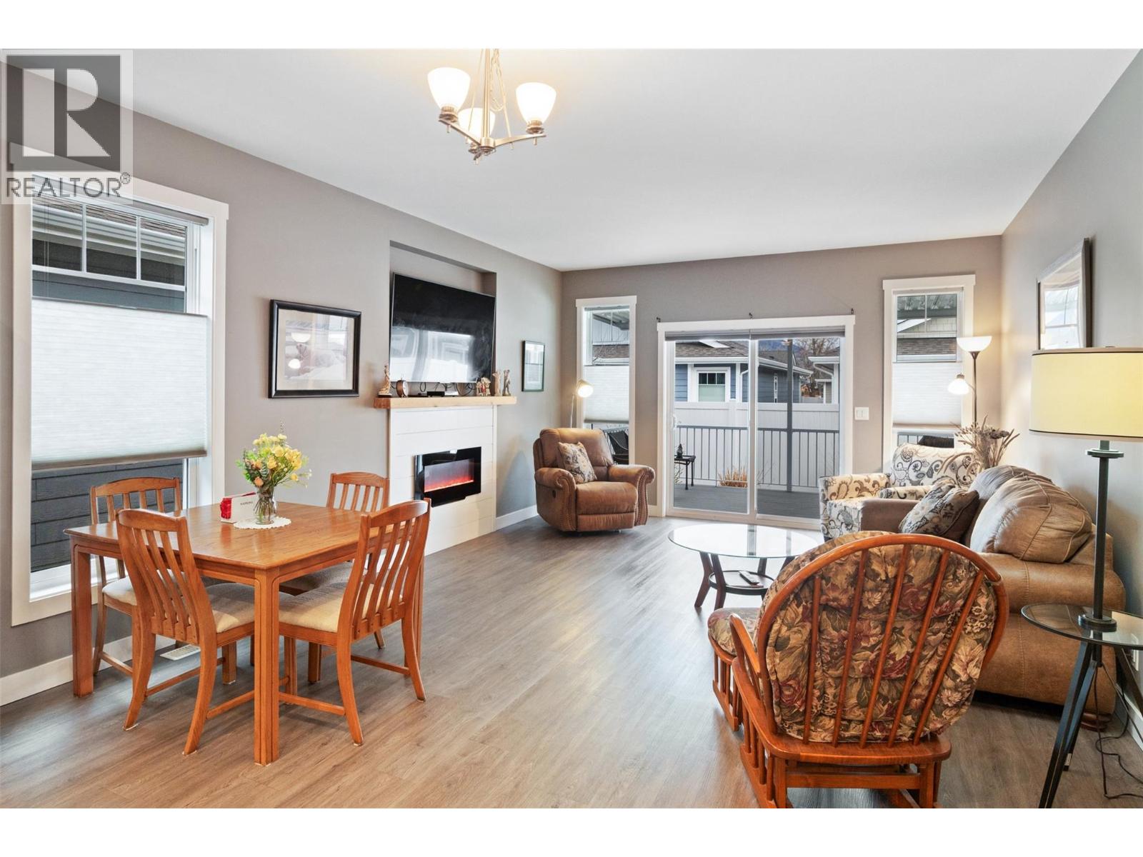 351 Warren Avenue W Unit# 42, Penticton, British Columbia  V2A 3N2 - Photo 11 - 10397373
