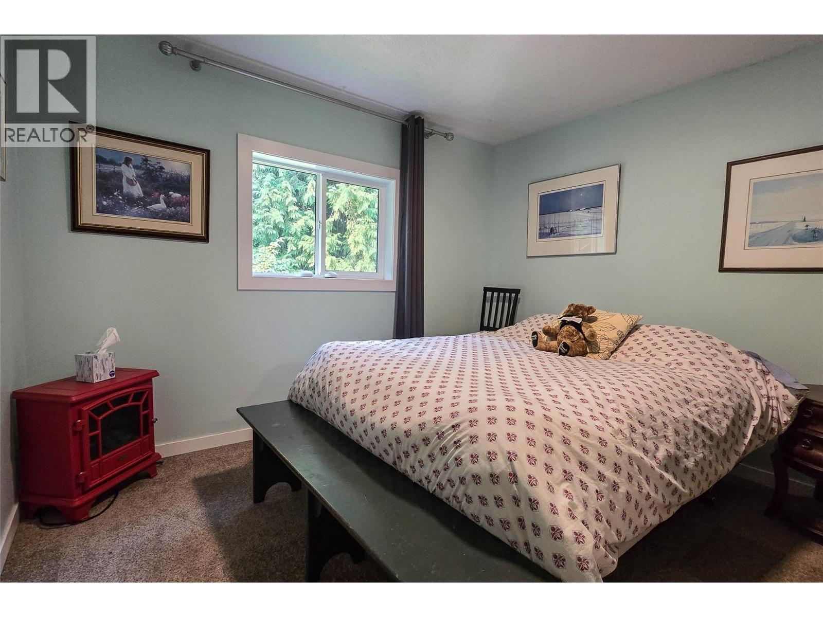 475 Westside Road, Trout Lake, British Columbia  V0G 1R2 - Photo 15 - 10397277