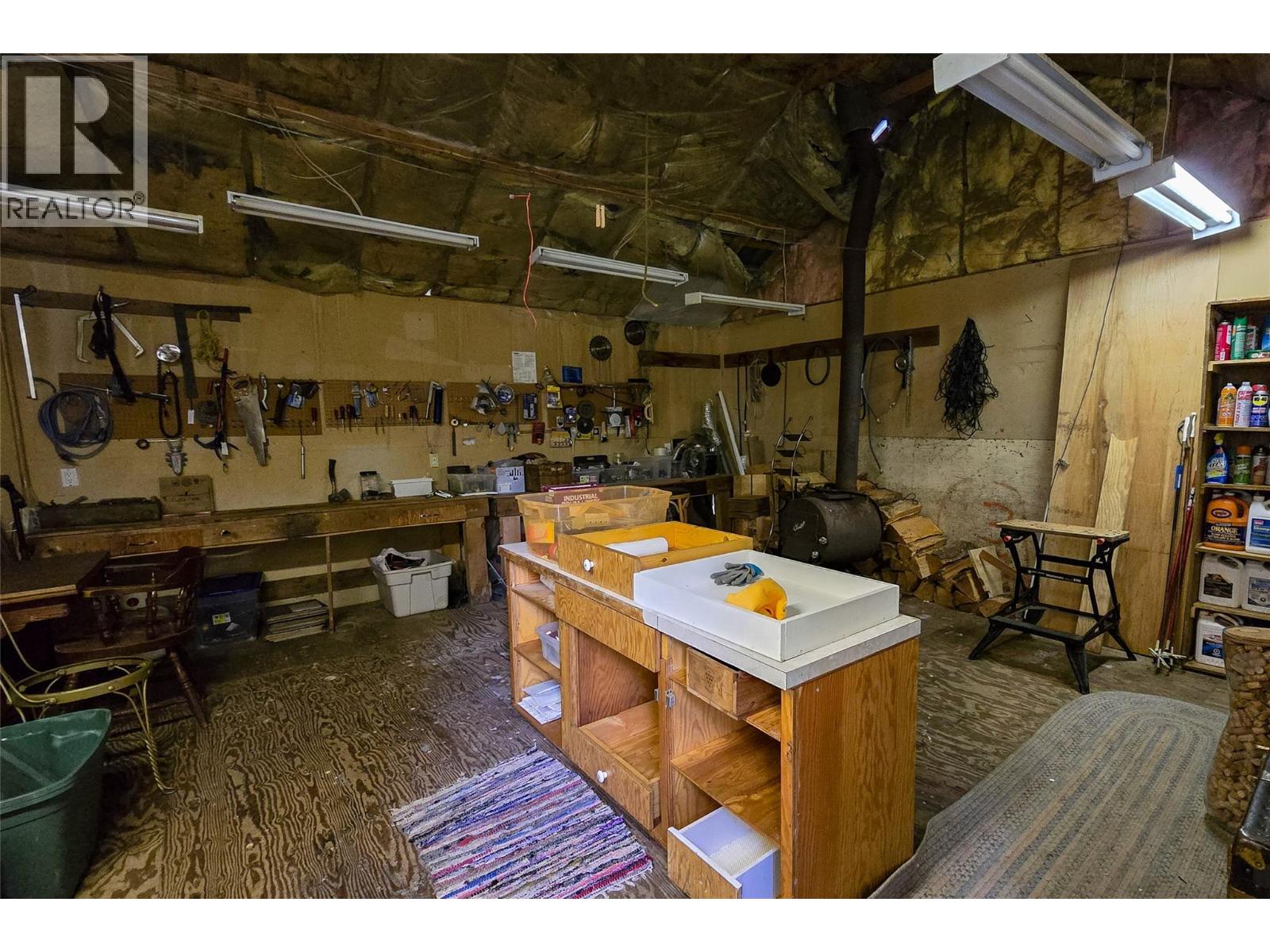475 Westside Road, Trout Lake, British Columbia  V0G 1R2 - Photo 27 - 10397277