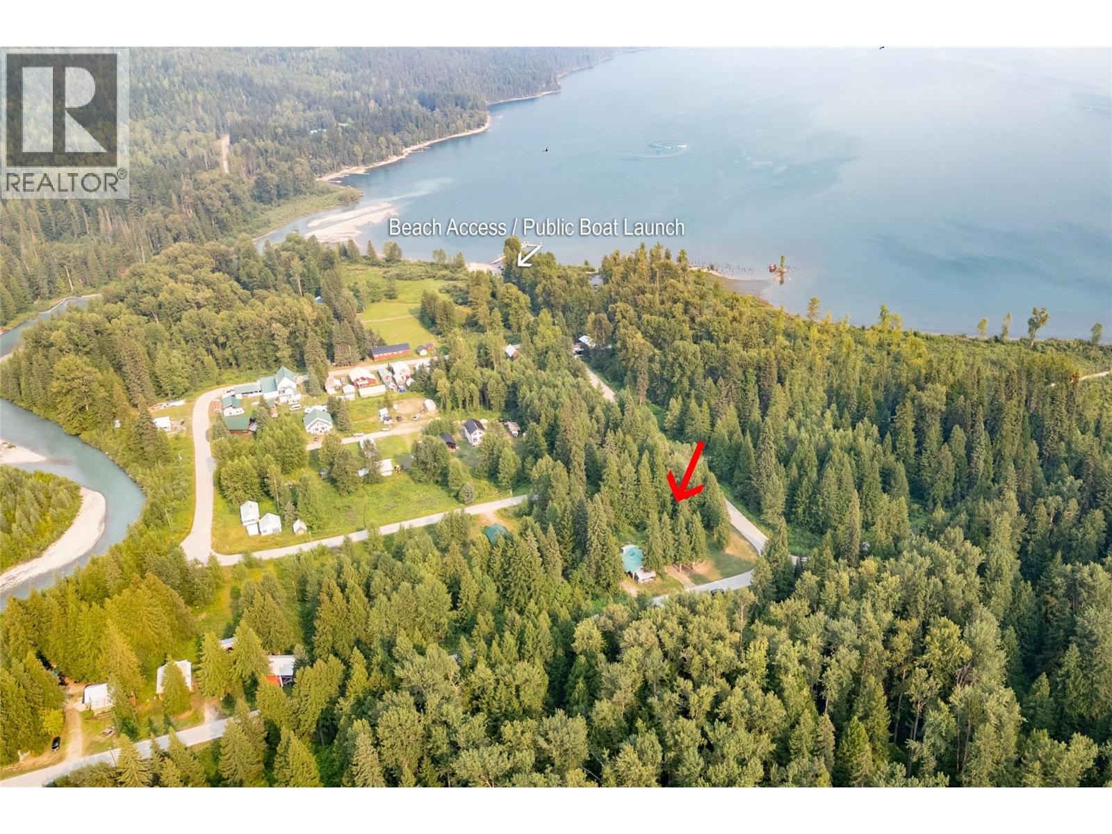 475 Westside Road, Trout Lake, British Columbia  V0G 1R2 - Photo 4 - 10397277