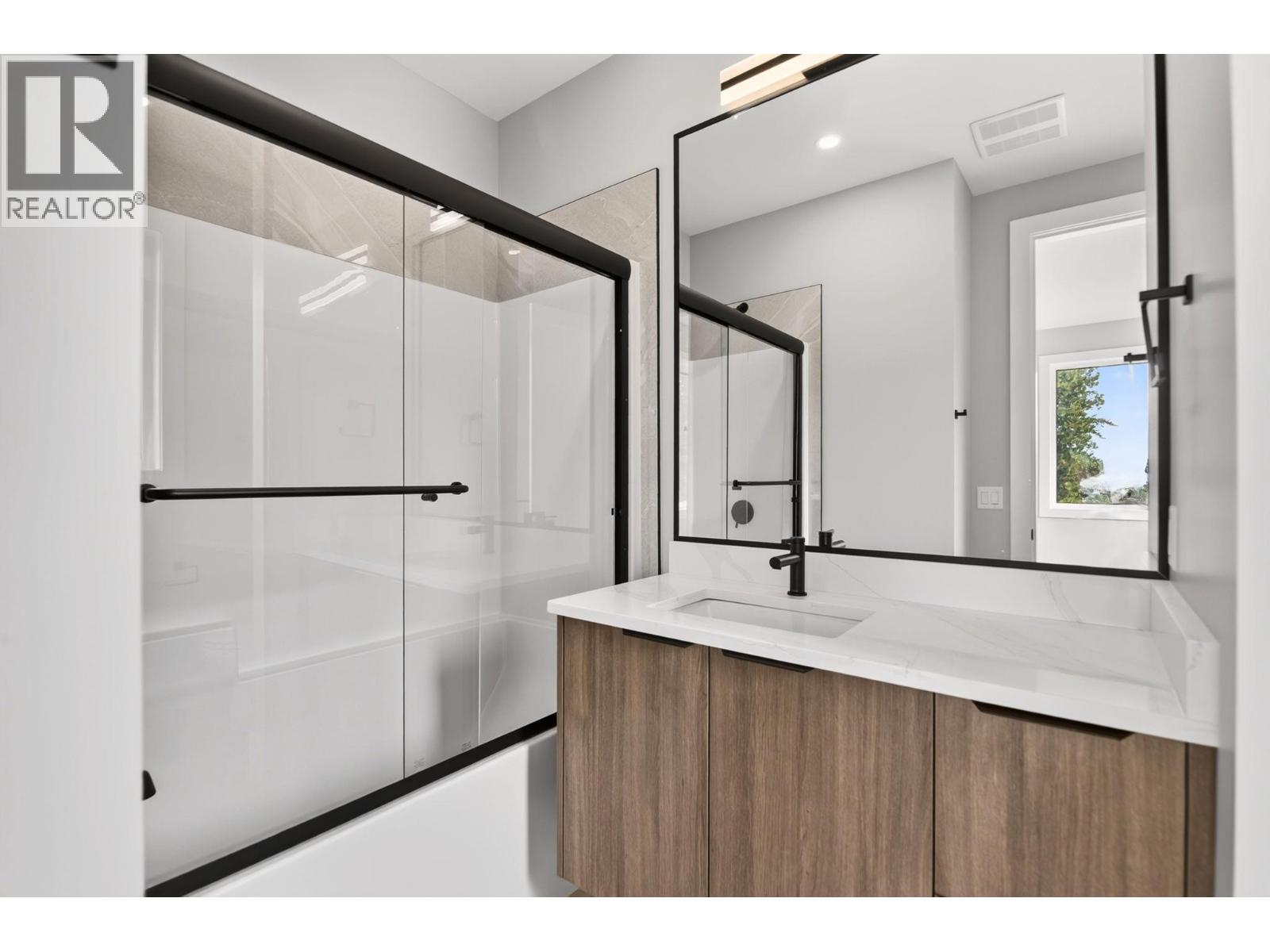 757 Barnaby Road Unit# 1, Kelowna, British Columbia  V1W 4N9 - Photo 50 - 10397265