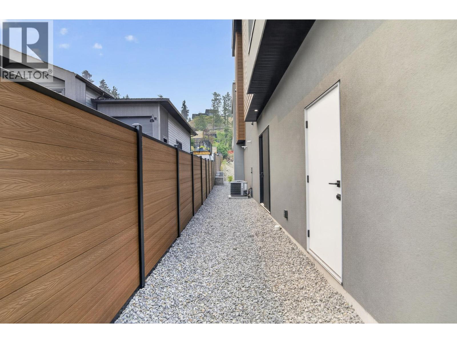 757 Barnaby Road Unit# 1, Kelowna, British Columbia  V1W 4N9 - Photo 59 - 10397265