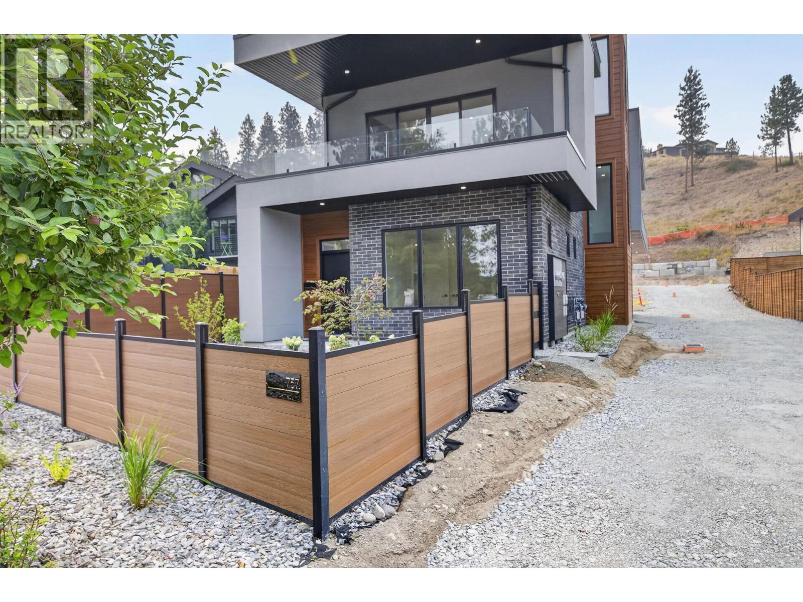 757 Barnaby Road Unit# 1, Kelowna, British Columbia  V1W 4N9 - Photo 63 - 10397265
