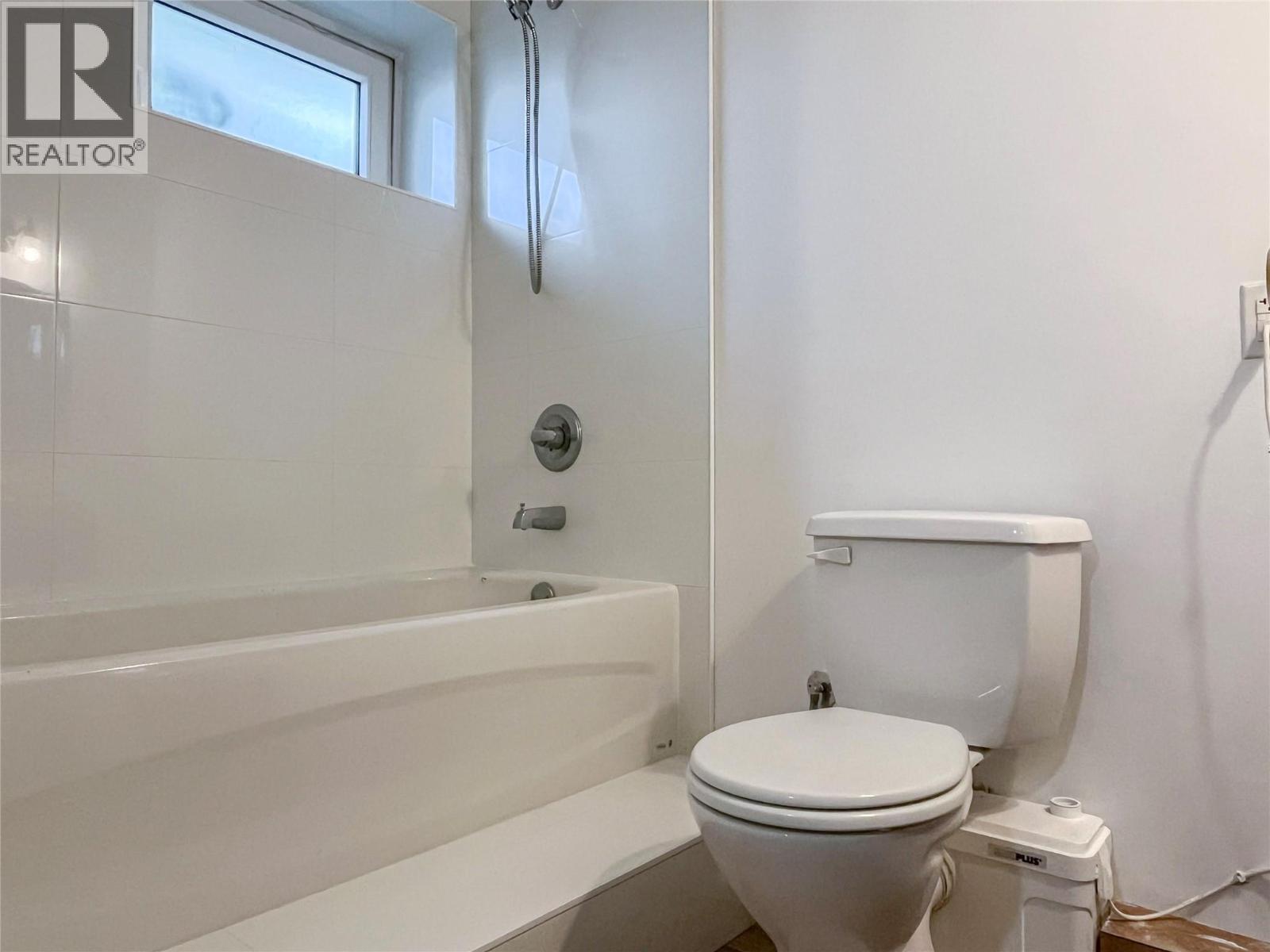 220 Prior Road S Unit# 3, Kelowna, British Columbia  V1X 2Y4 - Photo 10 - 10397355