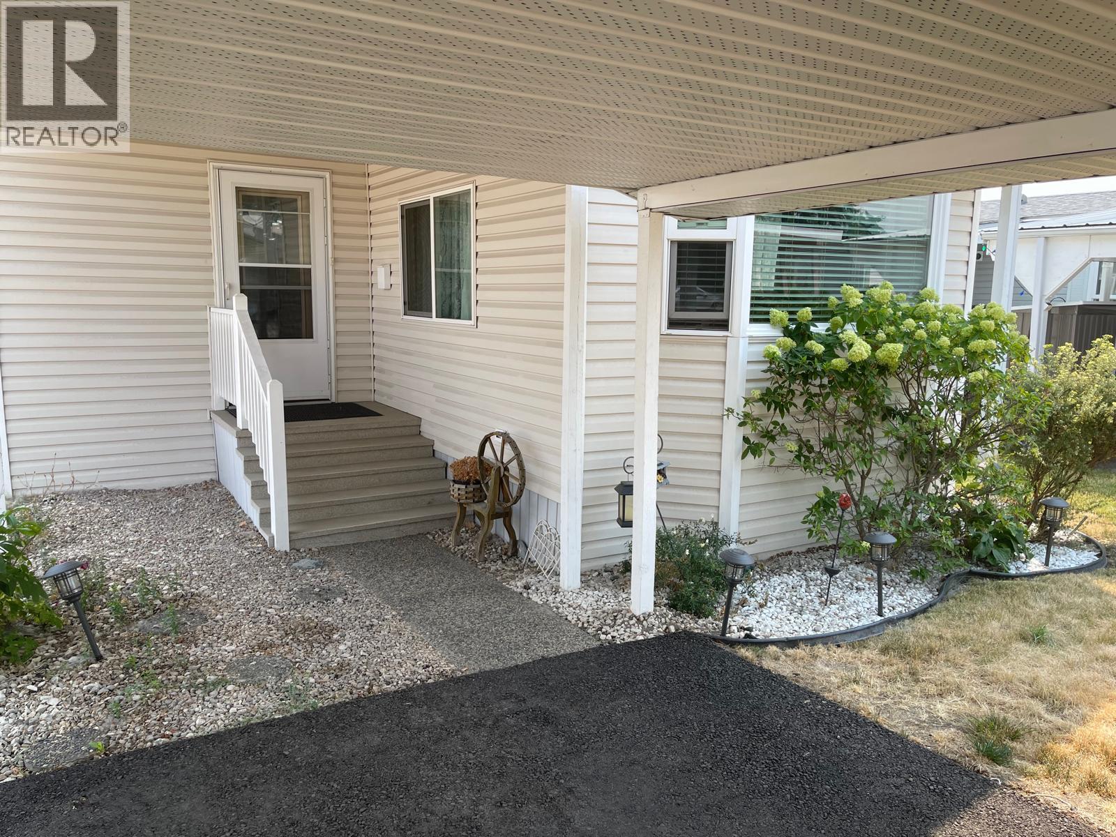 5484 25 Avenue Unit# 39, Vernon, British Columbia  V1T 7A8 - Photo 8 - 10396979