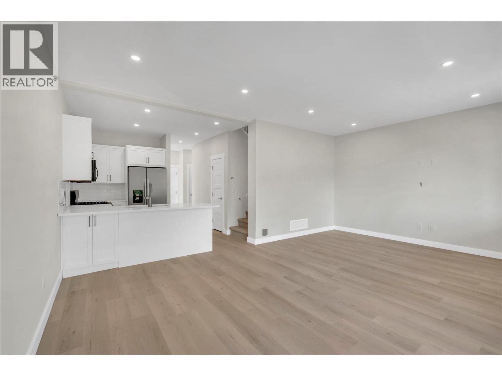 526 Similkameen Ave, Princeton, British Columbia  V0X 1W0 - Photo 6 - 10397353