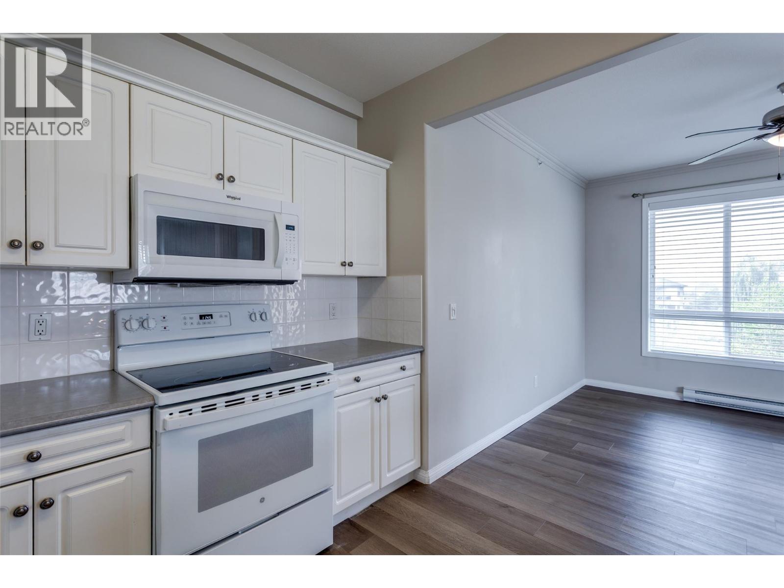 1962 Enterprise Way Unit# 401, Kelowna, British Columbia  V1Y 9S6 - Photo 5 - 10396429