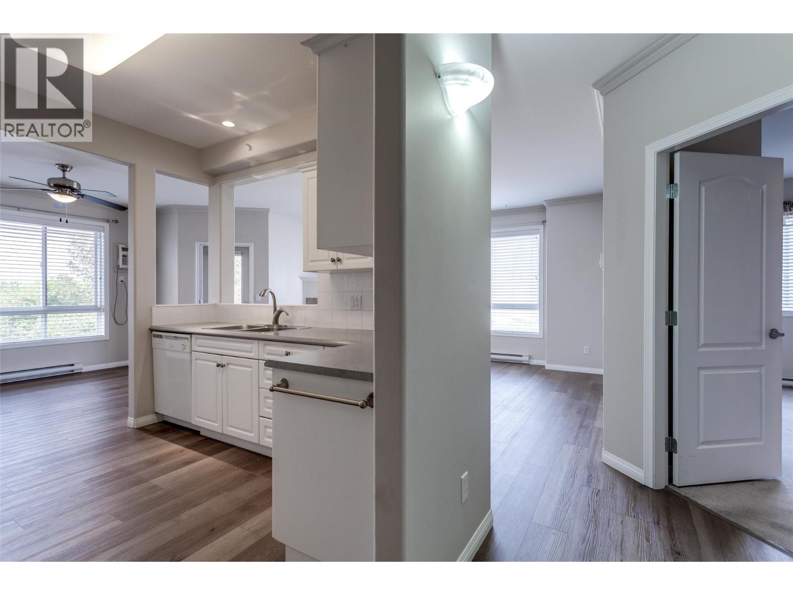 1962 Enterprise Way Unit# 401, Kelowna, British Columbia  V1Y 9S6 - Photo 6 - 10396429