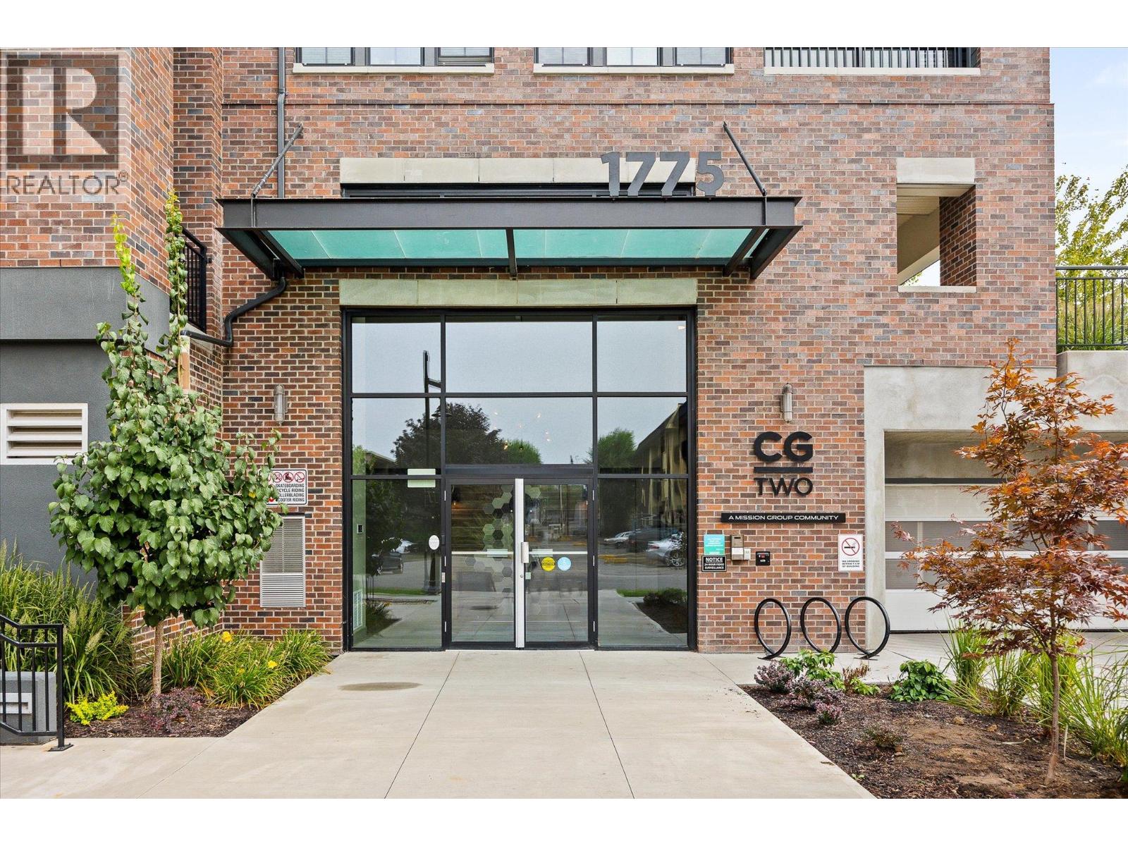 1775 Chapman Place Unit# Ph06, Kelowna, British Columbia  V1Y 0G3 - Photo 2 - 10397138