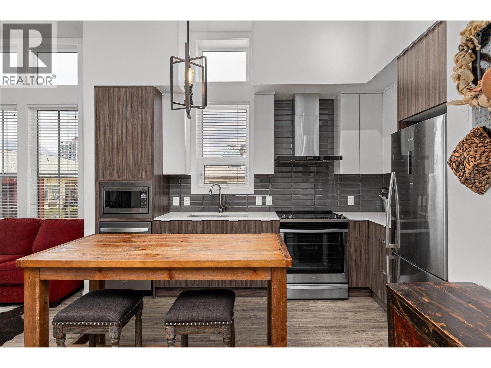 1775 Chapman Place Unit# Ph06, Kelowna, British Columbia  V1Y 0G3 - Photo 8 - 10397138
