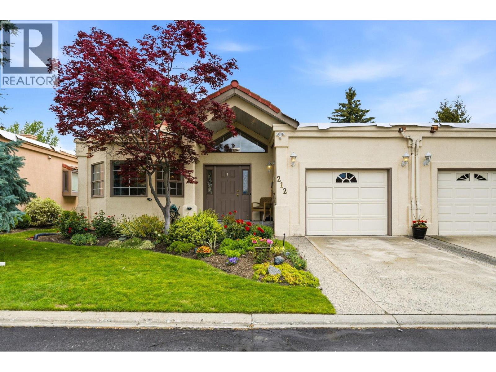 650 Lexington Drive Unit# 212, Kelowna, British Columbia  V1W 3B6 - Photo 1 - 10397182