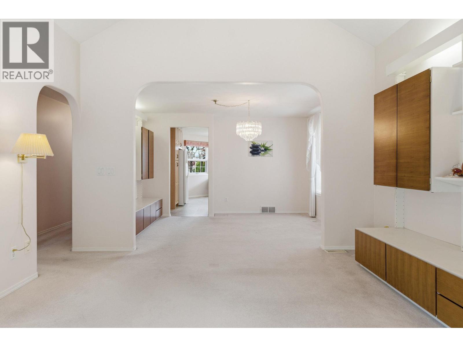 650 Lexington Drive Unit# 212, Kelowna, British Columbia  V1W 3B6 - Photo 17 - 10397182