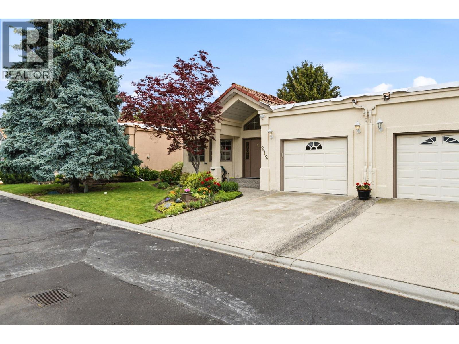 650 Lexington Drive Unit# 212, Kelowna, British Columbia  V1W 3B6 - Photo 2 - 10397182