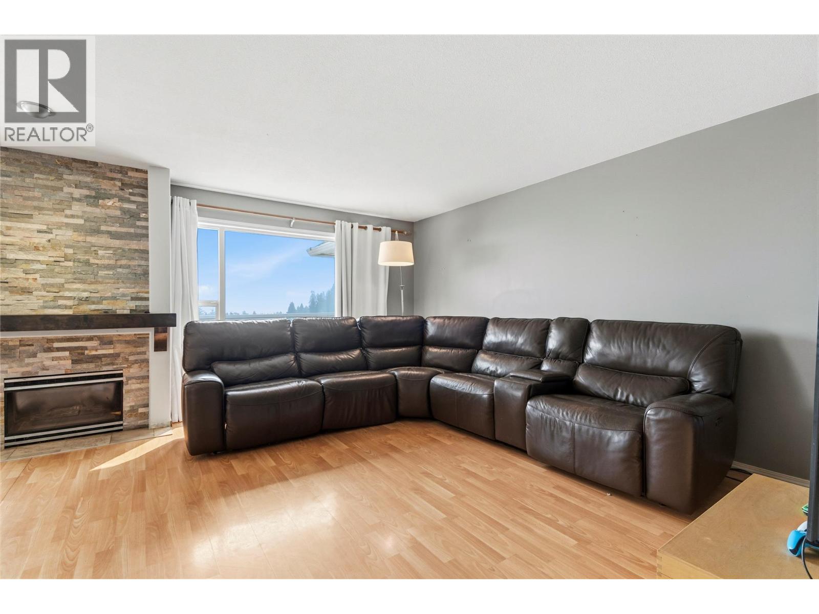 618 Elson Road, Sorrento, British Columbia  V0E 2W1 - Photo 14 - 10397383