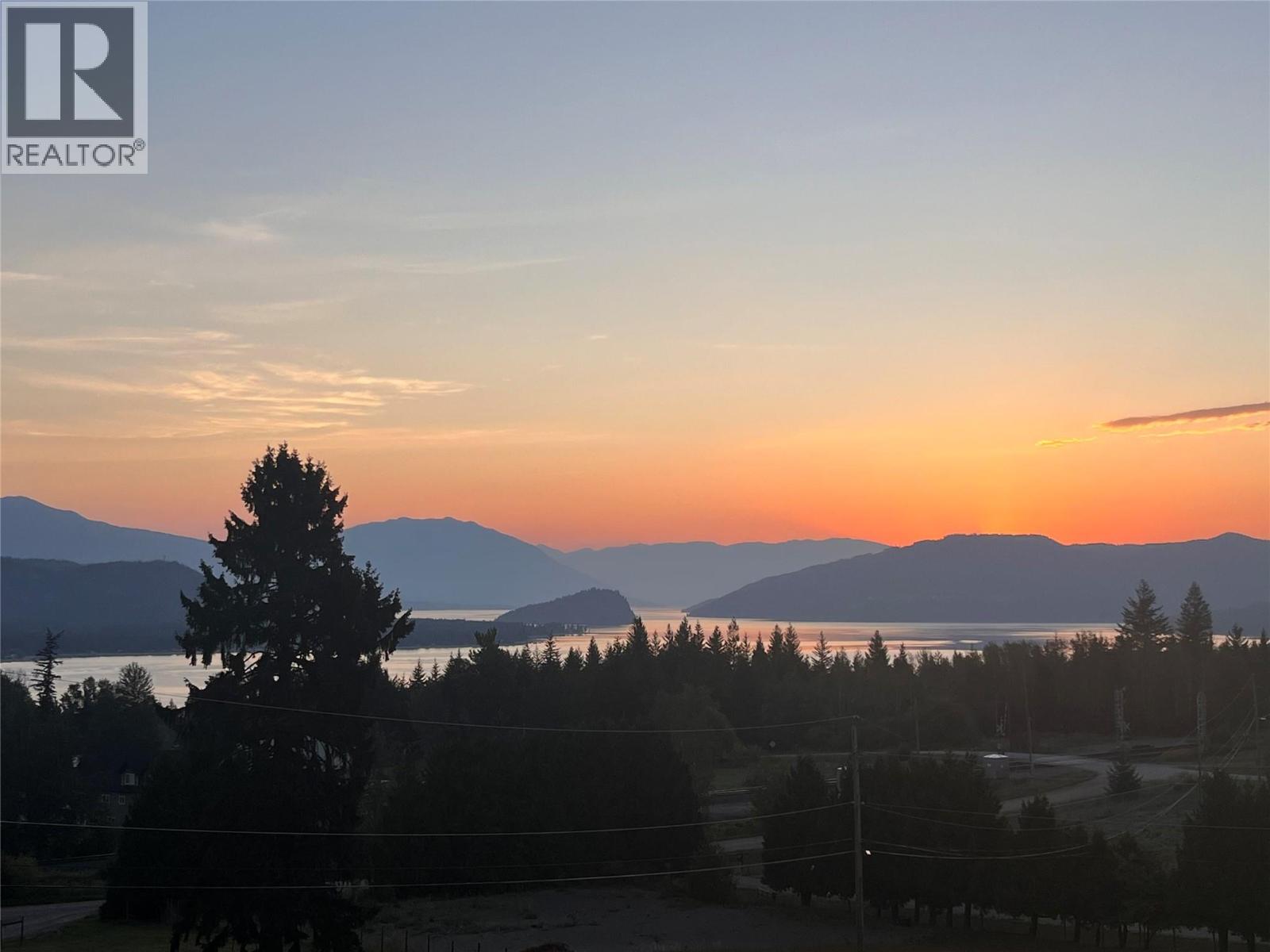 618 Elson Road, Sorrento, British Columbia  V0E 2W1 - Photo 6 - 10397383