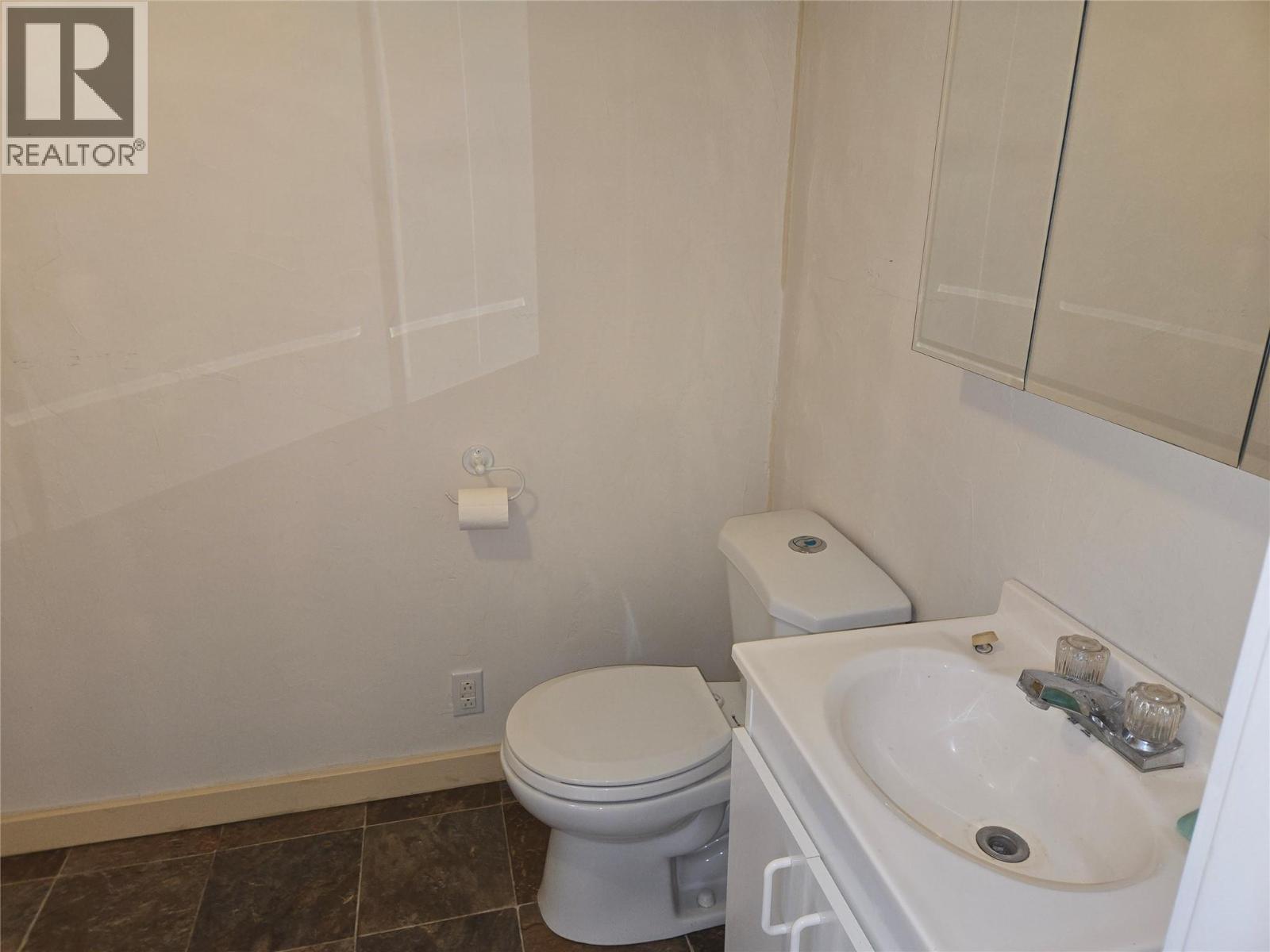2633 5th Street, Olalla, British Columbia  V0X 1N6 - Photo 11 - 10397360