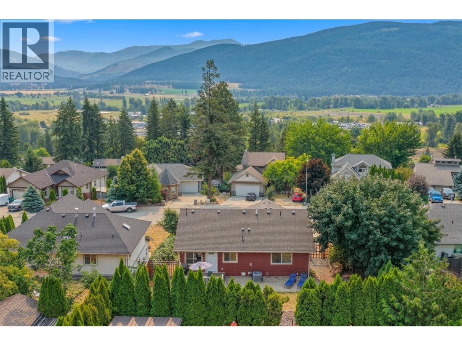 1808 Skyview Crescent, Lumby, British Columbia  V0E 2G0 - Photo 53 - 10396933